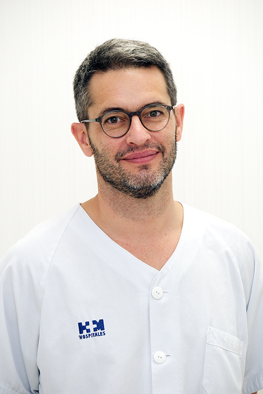 Dr. Alfonso Mogedas - Cirugía Maxilofacial