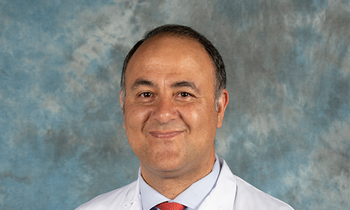 Dr. Emiliano Calvo