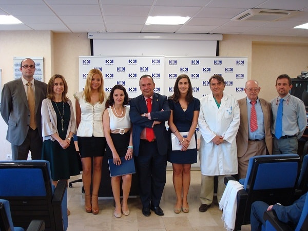 Las nuevas MIR, junto a sus tutores y miembros de HM Hospitales en el acto de bienvenida a HM Hospitales